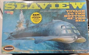 Moebius Models 708 Voyage to the Bottom of the Sea 8 window Seaview - Picture 1 of 10