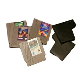 Lot of 4 Nintendo NES Vintage Games Tetris Pinball Iron Sword  & Rad Racer 