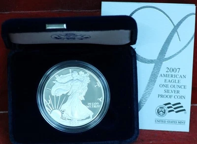 Uncirculated Proof 2007-W American Eagle Silver One Dollar - Image 1 of 2