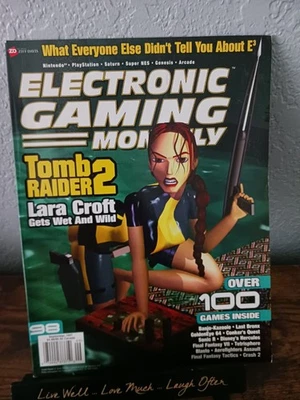 Juego Electrónico Mensual EGM Septiembre 1997 Nº 98 Tomb Raider 2 / Lara Croft Foto 1 de 4