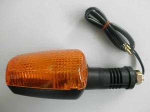 Pfeil Rechts Vorne Komplett Genehmigt für Yamaha FZR 1000 1987-1995 - Bild 1 von 3