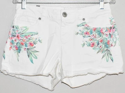 Pantalones Cortos de Denim LC Lauren Conrad Blanco Patrón Floral Dobladillo Crudo Talla (6) Foto 1 de 3