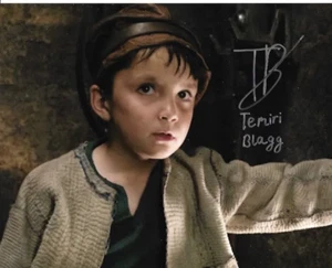 Temirlan Blaev-GENUINE Signed Star Wars Temiri Blagg 10x8 Autograph - Picture 1 of 1