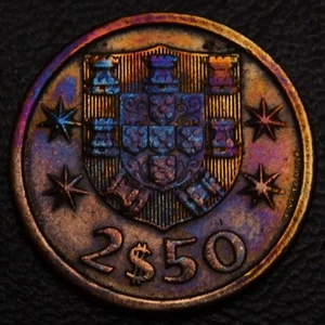 1966 Portugal 2 1/2 2.5 Escudos *RAREST YEAR* EYE-POPPING TONING (29-39) - Picture 1 of 2