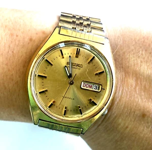 Vintage Men's Watch Seiko Automatic 6309 8679 Day Date Yellow Tone 17j Runs - Picture 1 of 17