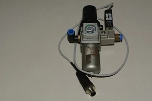 SMC Filter Regulator NAW2001-N02BP-C-+ Set Press SMC IS1000 - Picture 1 of 5