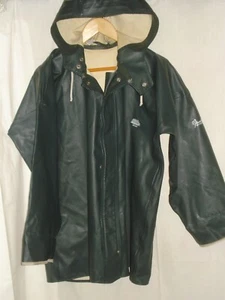 VTG Grundens Sweden Green Brigg Fishing Rain PVC Hooded Jacket COAT SIZE L XL - Picture 1 of 3