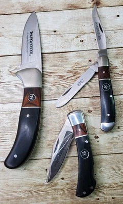 Winchester 2007 Limited Edition Two Tone Wood Inlay Gift Set Pocket 3 Knife Set - Image 1 of 4