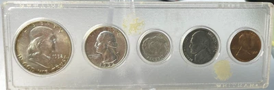 1952 P & D 5 Coin US Mint Set -Franklin Half Dollar - Light Rim Toning - Image 1 of 3