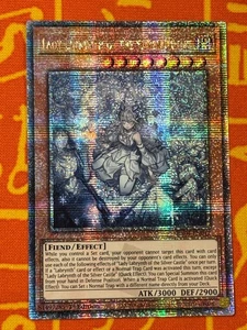 YUGIOH DAMA LABERINTO DEL CASTILLO DE PLATA CUARTO DE SIGLO SECRETO RARO RA04-EN042 - Imagen 1 de 2
