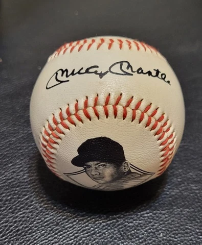 MICKEY MANTLE Triple Crown Anniversary PHOTOBALL BASEBALL 1996 Stats Signed Cover