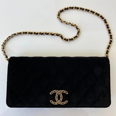 Recibo Paris Disponible - Bolso sin asas Chanel terciopelo negro con cadena AP3463 B12916 94305 Foto 1 de 4