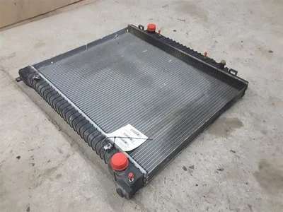 Radiator 8-280 Fits 00-14 FORD E150 VAN 234746 - Изображение 1 из 4