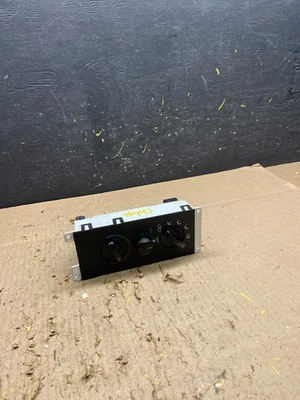 1997-2000 Dodge Dakota Climate Temperature Control A/C Heater Panel OEM T6443 DG - Image 1 of 4