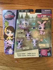 Littlest Pet Shop LPS Pink Bunny Mommy #3911 & Baby Bunnies & Kitty Gen 5 NEW - Picture 1 of 2