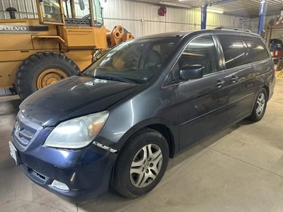 Regulador de janela dianteiro esquerdo usado serve para: 2005 Honda Odyssey elétrico Fr - Imagem 1 de 4