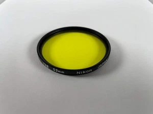 NIKON 52MM Y48 CAMERA LENS FILTER Yellow - Picture 1 of 1