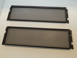 Middle Atlantic Products S3 3U vented security panel - Picture 1 of 3