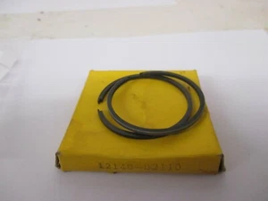 NUEVO DE LOTE ANTIGUO SUZUKI M31 55c ANILLOS DE PISTÓN GENUINOS ESTÁNDAR 12140-02110 - Imagen 1 de 1