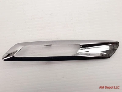 BMW 535i 528i 550i F10 2011 guardabarros derecho indicador de giro moldura cromada  Foto 1 de 3