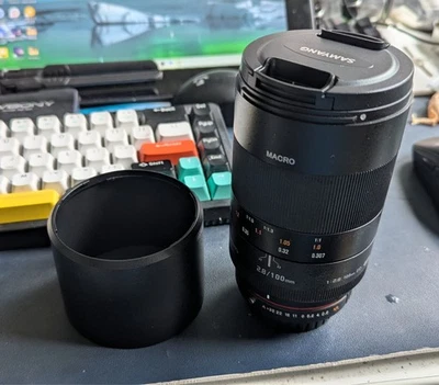 (Mint) Samyang 100mm F2.8 Full Frame Macro Lens (Pentax K) - Image 1 of 3