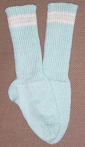NEW Warm and Soft Hand Knit Socks (9.0 inches length) - Picture 1 of 1