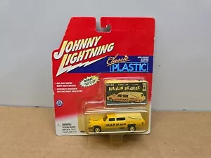 JOHNNY LIGHTNING CLASSIC PLASTIC HAULIN HEARSE FUNNY CAR - Picture 1 of 5