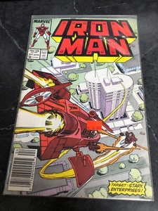 IRON MAN MARVEL COMIC  VOL. 1 NO. 217 APRIL 1987 - Picture 1 of 2