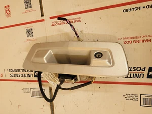 09-12 CHEVROLET TRAVERSE TRUNK HATCH TAILGATE HANDLE SWITCH - Picture 1 of 2