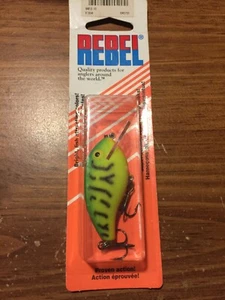 OLD STOCK REBEL WEE R SQUAREBILL CRANKBAIT F334 AWESOME PATTERN NEW IN PKG - Picture 1 of 2