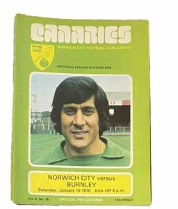 NORWICH CITY V BURNLEY - DIVISION ONE - 10/1/1976 - Picture 1 of 1
