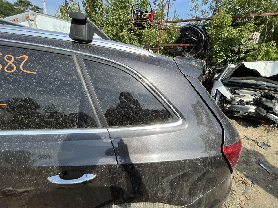 Cuarto de cristal/ventana AUDI Q5 izquierda 09 10 11 12 13 14 15 16 17 Foto 1 de 1