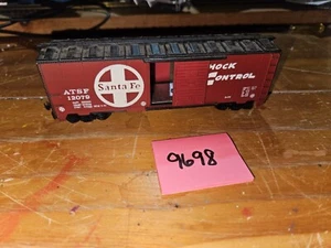 ATSF SHOCK CONTROL FREIGHT CAR, HO SCALE, EXCELLENT CONDTION - Picture 1 of 6