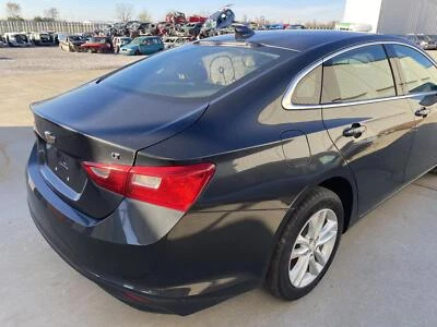 Tanque de combustible usado se adapta a: Chevrolet Malibu 2018 1,5 grado A Foto 1 de 4