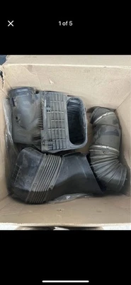 2019-2024 RAM 2500 3500 6.7 DIESEL CUMMINS AIR INTAKE MOPAR 盒 原始设备制造商 68321026AC — 第 1/4 张图片