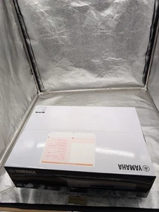 YAMAHA compact CD player CD-S303 SILVER entry-level model Headphone Jack - Picture 1 of 17