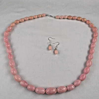 Vintage Graduated Beaded Necklace Earring Set Pink Swirled Beads Lucite Long - Image 1 of 4