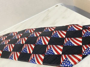 American Flag Men's Silk Necktie - Picture 1 of 5