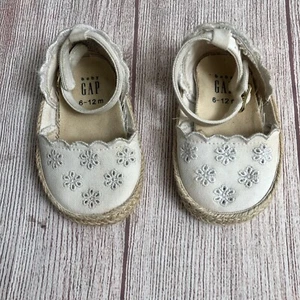 Baby Gap Espadrilles white ankle strap 12/18 mo - Picture 1 of 4