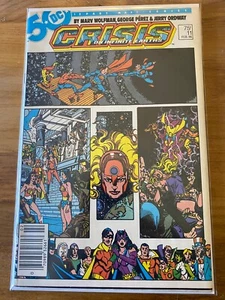 Crisis on Infinite Earths #11 (of 12) - DC - February 1986 - Picture 1 of 5