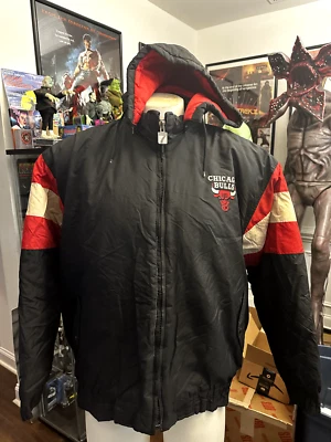 Vintage 90’s Chicago Bulls Logo 7 Puffer Jacket Removable Hood Men’s XL - Image 1 of 4
