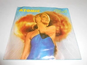 Blondie Atomic/ Die Young Stay Pretty Vinyl  7" 45 RPM Picture Sleeve 1980 MINT - Picture 1 of 4