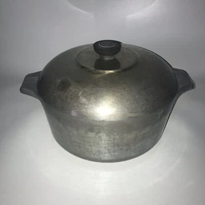 Vintage Wagner Ware Sidney 0 Magnalite 5 Quart Dutch Oven 4248 P - Picture 1 of 7