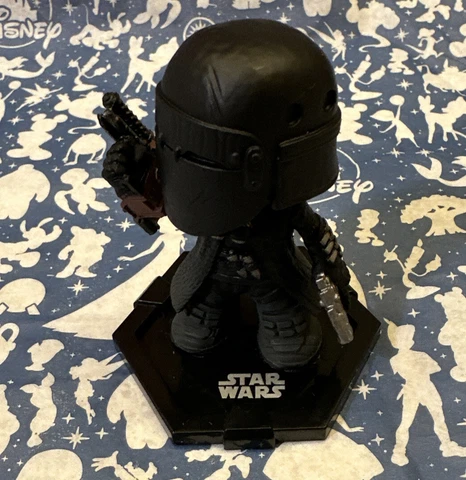 Funko Star Wars Mystery Mini- The Rise Of Skywalker: Knight of Ren Duel Blasters Cover