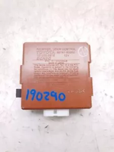98-00 TOYOTA LAND CRUISER DOOR CONTROL RECEIVER CONTROL MODULE ECM ASSEMBLY - Picture 1 of 12