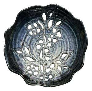 Frutta intagliata ceramica arte studio 10” ceramica decorativa bellissimi toni blu - Foto 1 di 9