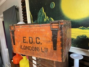 EDC Orange Vintage Wooden Bottle Crate With Lid Ideal for Wine Bottle Storage - Foto 1 di 13