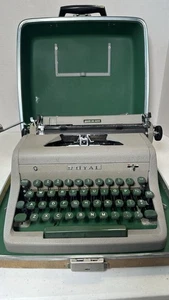 Vintage Royal Quiet Deluxe Portable Typewriter With Case Dove Gray + Green-1950s - Picture 1 of 11