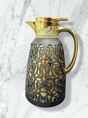 Frasco de vacío mediterráneo negro/dorado Foto 1 de 4