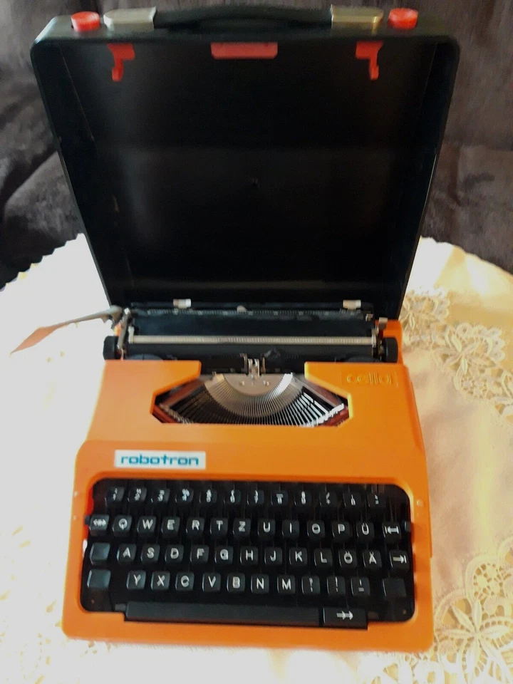 DDR Schreibmaschiene Robotron - Bild 1 von 1